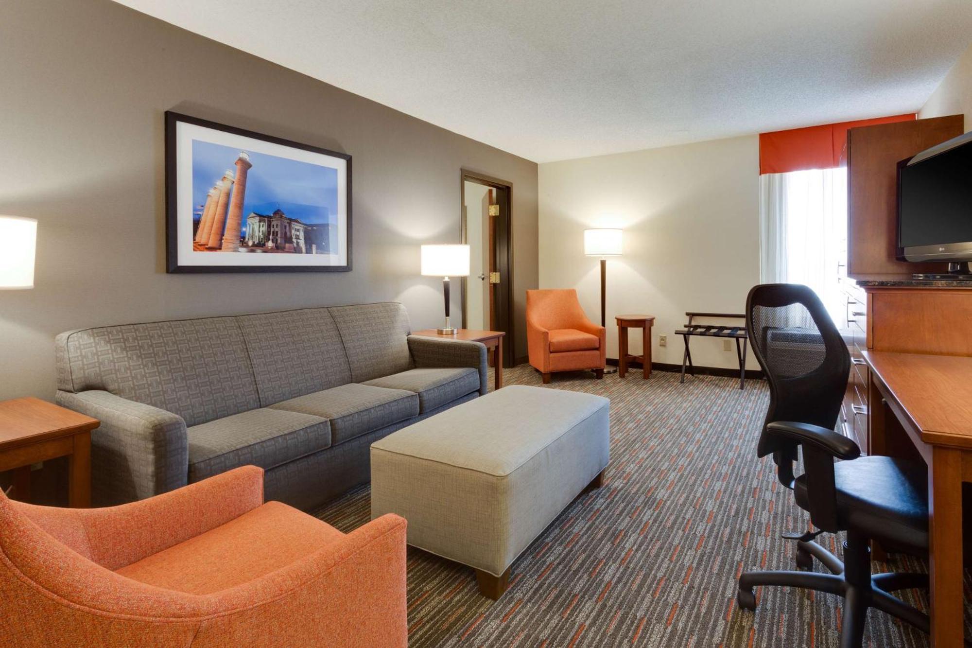 Drury Inn & Suites Columbia Stadium Boulevard Buitenkant foto